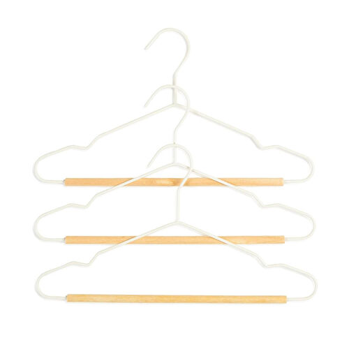 Ocean Home Textile 3'lü Ahşap Destekli Mat Beyaz Renk Kauçuk Kaplamalı Metal Çocuk Giysi Askısı 18 X 32 X 0.3 Cm