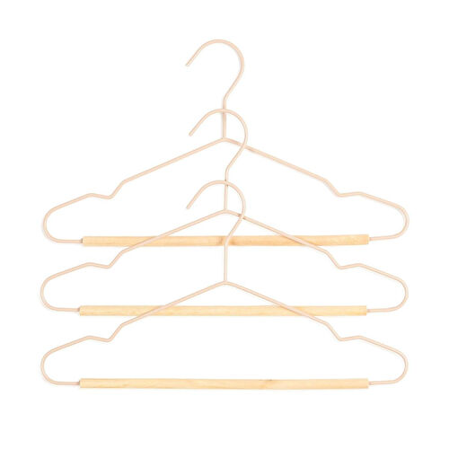 Ocean Home Textile 3'lü Ahşap Destekli Mat Pudra Pembe Renk Kauçuk Kaplamalı Metal Çocuk Giysi Askısı 18 X 32 X 0.3 Cm
