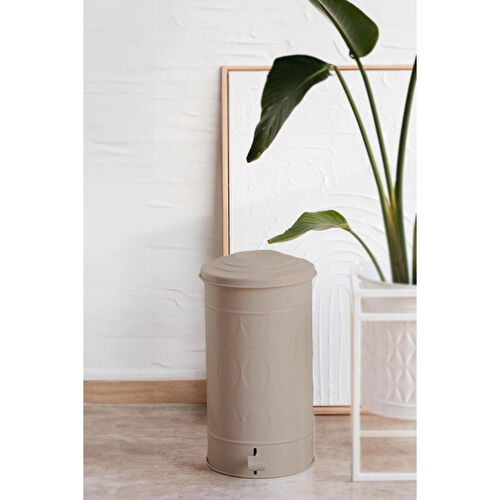 The Mia Prizma Çöp Kovası Mutfak Karamel 24 Lt The Mia Prizma Çöp Kovası Mutfak Karamel 24 Lt