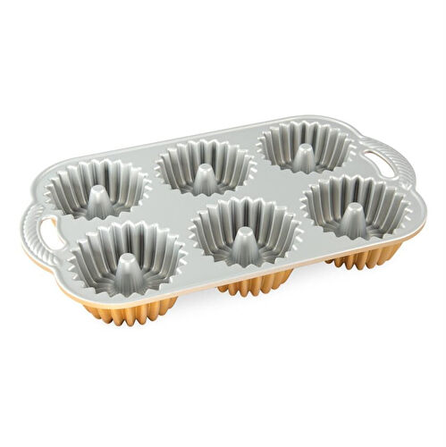 Nordicware 6´lı Mini Brilliance Kek Kalıbı Altın Nordicware 6´lı Mini Brilliance Kek Kalıbı Altın