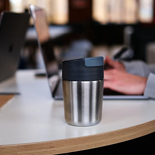 Joseph Joseph Sipp Kapaklı Paslanmaz Çelik Seyahat Kupa 340 Ml