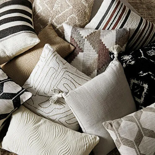 Mudo Home Alba Kirlent Püsküllü Krem 45x45