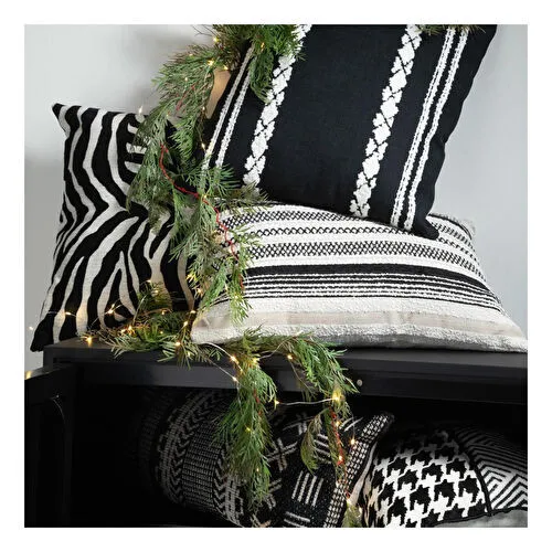 Mudo Home Ava Fancy Kirlent Si̇yah 50x50