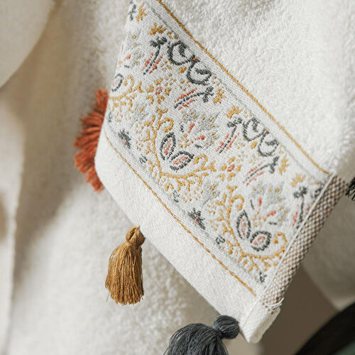 Mudo Home Carmen Püsküllü Yüz Havlusu 50x80