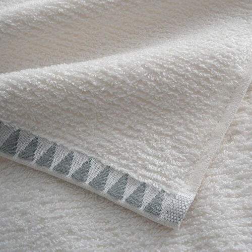 Green Black Tria Banyo Havlusu %100 Pamuk Jakarlı Krem-mint 80x150 Cm