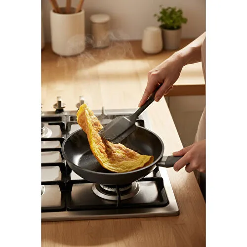 Bernardo Chef Döküm 3 Parça Tava Seti Gri Bernardo Chef Döküm 3 Parça Tava Seti Gri