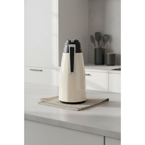 Bernardo Lustra Cam Termos Krem 1.5 Litre