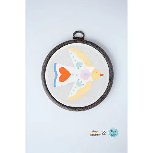 Beige & Stone X Blink Studio Colour Like Never Before Yetişkin Figürleri Kasnak Boyama Seti