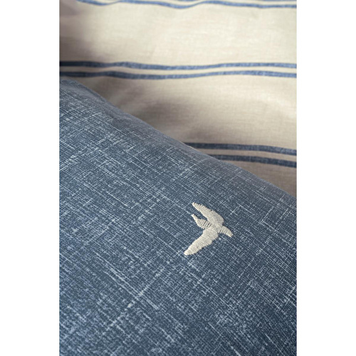 Cotton Box Klein Nakışlı Ranforce Çift Kişilik Nevresim Takımı Ceria Lacivert Cotton Box Klein Nakışlı Ranforce Çift Kişilik Nevresim Takımı Ceria Lacivert