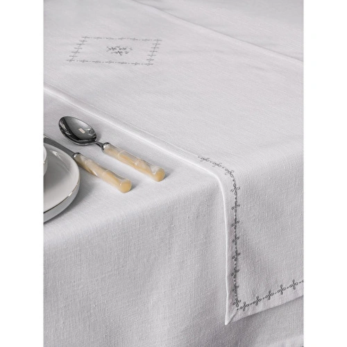 Cotton Box Keten Masa Örtüsü Takımı Pera Beyaz 175x240 Cotton Box Keten Masa Örtüsü Takımı Pera Beyaz 175x240