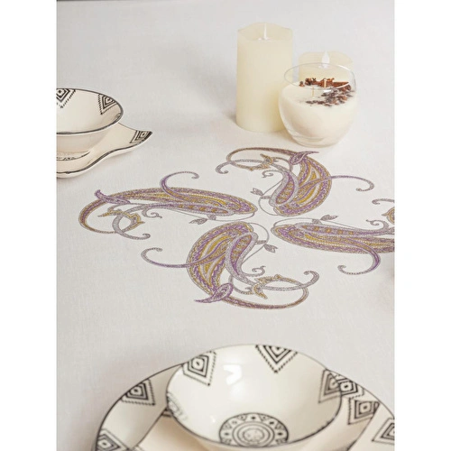 Cotton Box Pano Baskılı Masa Örtüsü Nels Bej 170x230