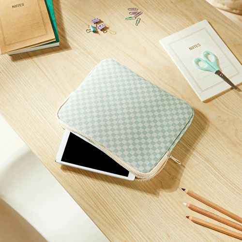 Ocean Home Textile Su İtici Leke Tutmaz Mint Dama Desen Tablet Taşıma Çantası / Kılıfı 27 X 21 X 2 Cm