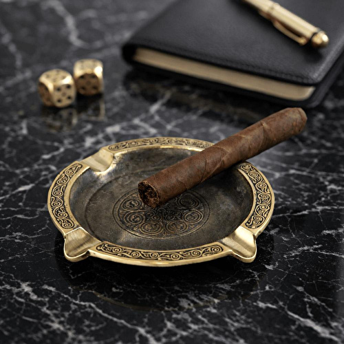 Coho Objet Coho Brazen Antique İşlemeli Döküm Puro Küllüğü Coho Objet Coho Brazen Antique İşlemeli Döküm Puro Küllüğü
