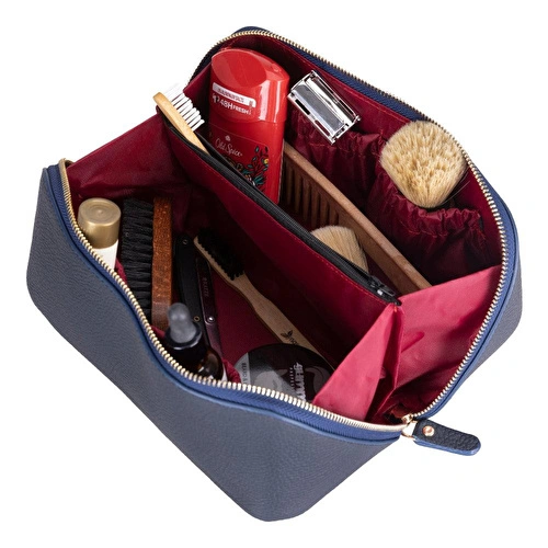 Bloominbag Ella Terra Navy Deri Seyahat Ve Makyaj Çantası Bloominbag Ella Terra Navy Deri Seyahat Ve Makyaj Çantası