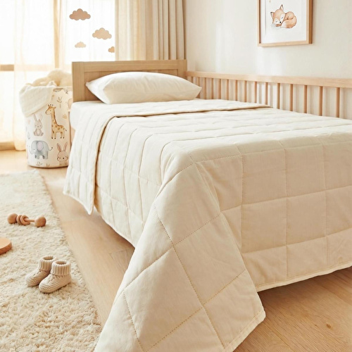 Ocean Home Textile %100 Pamuk Kumaş Kapitoneli Ekru Çok Amaçlı Bebek Yatak Örtüsü Seti 1 Adet 100 X 150 / 1 Adet 37 X 47 Cm