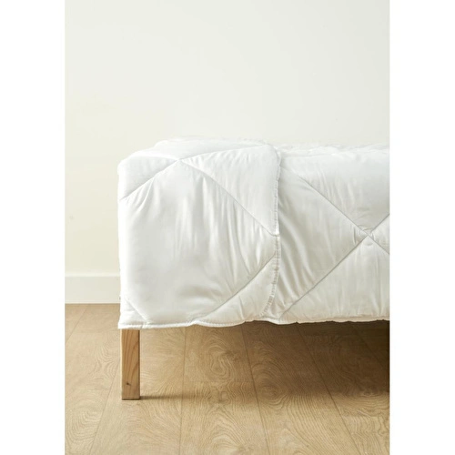 Bella Maison %100 Microfiber Bella Tek Kişilik Yorgan Beyaz (155x215 Cm) Beyaz
