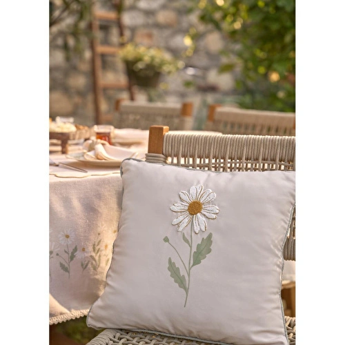 Bella Maison Daisy Biyeli Punchlı Dekoratif Yastık Kılıfı Bej (43x43 Cm) Bej