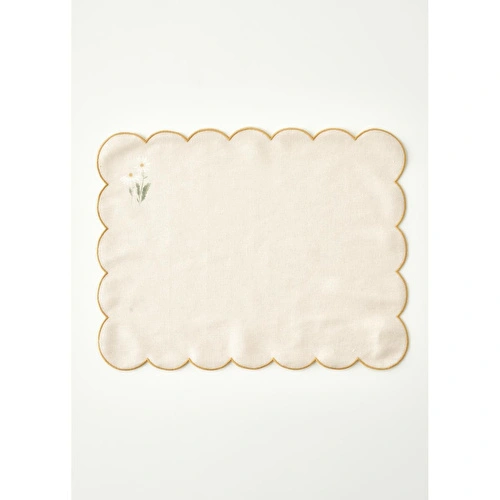 Bella Maison Daisy Baskılı Scallop Kenar Amerikan Servis Bej (35x45 Cm) Bej