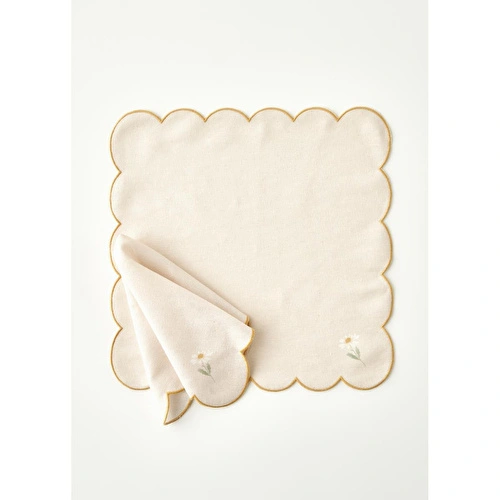 Bella Maison Daisy Scallop Kenar Peçete Bej (40x40 Cm) Bej
