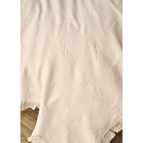 Bella Maison %100 Pamuk Daisy Jakarlı Çift Kişilik Yatak Örtüsü Seti Bej (240x260 Cm) Bej