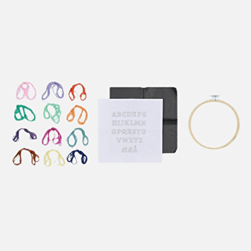 Flying Tiger Copenhagen Kendin Yap Harfli Nakış Kiti