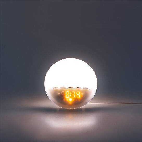 Flying Tiger Copenhagen Gün Işığı Modlu Alarmlı Saat