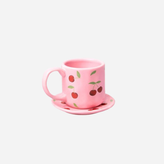 Flying Tiger Copenhagen Kiraz Desenli Pembe Fincan Seti