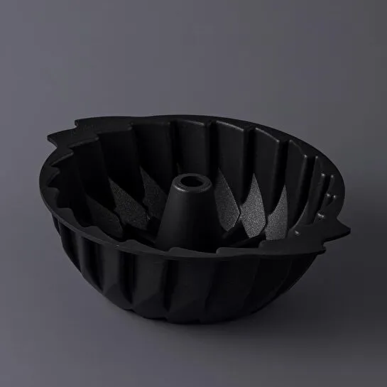 Jumbo Shark Swiss Black Yuvarlak Kek Kalıbı