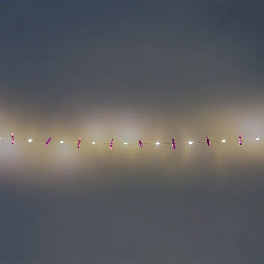 Flying Tiger Copenhagen Mor Mandallı LED Işık Zinciri