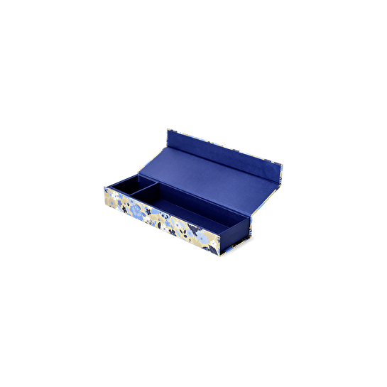 Flying Tiger Copenhagen Mavi Kır Çiçekleri Desenli Kalem Kutu