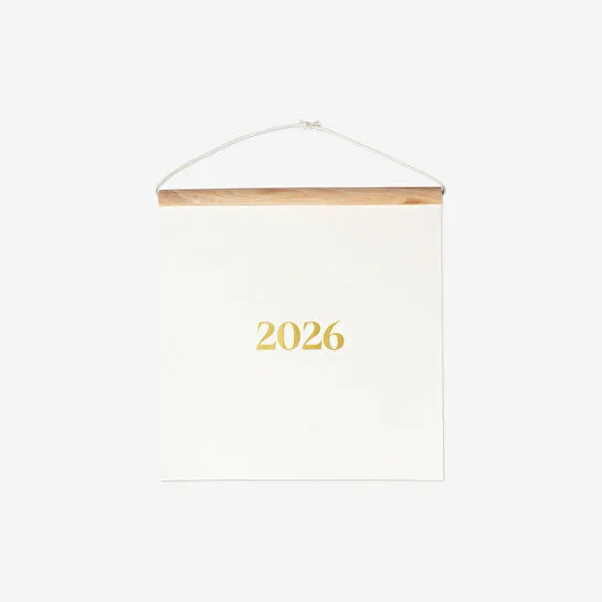 Flying Tiger Copenhagen Beyaz Ahşap Detaylı 2026 Duvar Takvimi