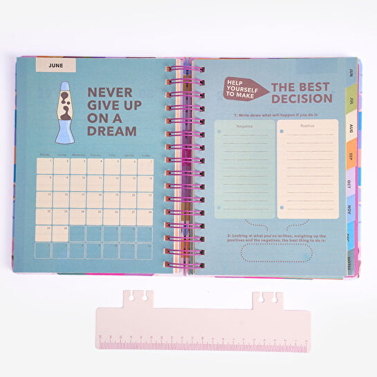 Flying Tiger Copenhagen Çiçek Desenli Ekim 2025-2026 Çalışma Ajandası