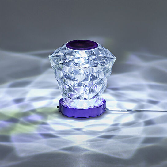 Flying Tiger Copenhagen Elmas Şeklinde Renk Değiştiren Işık