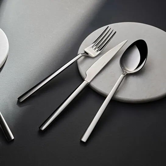 Jumbo 1800 18 Parça 6 Kişilik Çatal Kaşık Bıçak Takımı