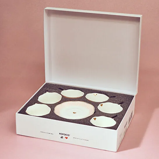 Karaca Piraye Kalp Figürlü Pembe 6 Kişilik Kahve Fincan Takımı 80 ml