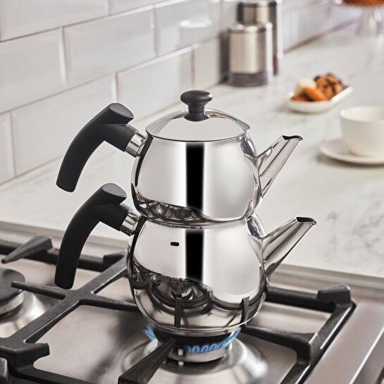 Karaca Adelya İndüksiyon Tabanlı Mini Boy Siyah Çaydanlık Takımı