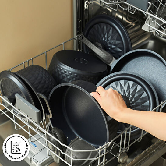 Karaca Biodiamond Döküm 7 Parça Fırın Eldiveni Hediyeli Tencere Seti