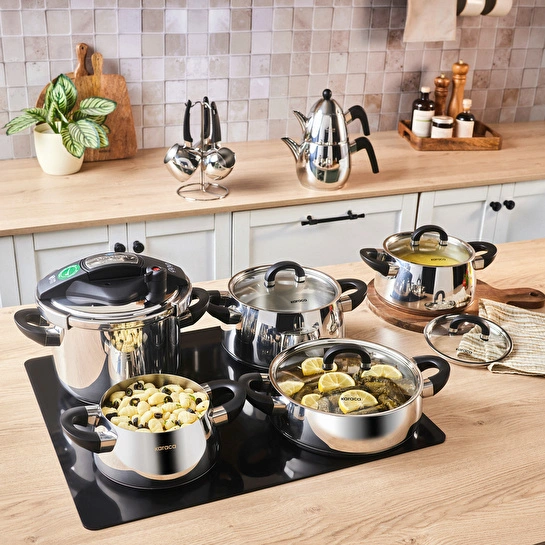 Karaca Powersteel Tokyo 316+ İndüksiyon Tabanlı 17 Parça Çelik Çeyiz Seti