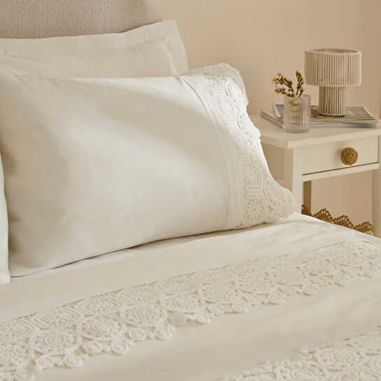 Karaca Home Belinda 7 Parça Çeyiz Seti Beyaz