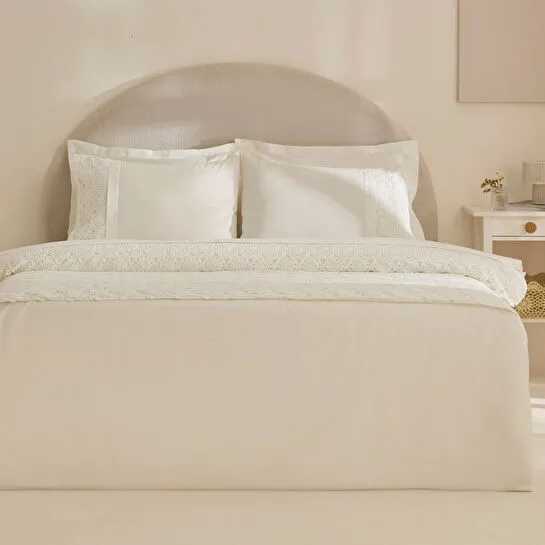 Karaca Home Belinda 7 Parça Çeyiz Seti Beyaz