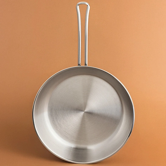 Karaca Grace İndüksiyon Tabanlı Çelik Tava 30 cm