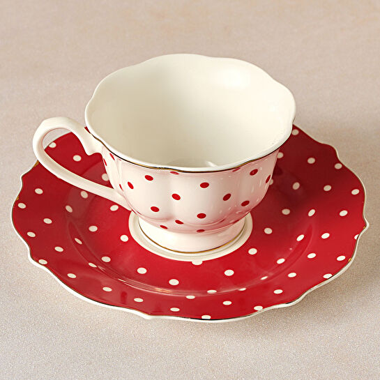 Karaca New Romantic Puantiyeli Çay Fincanı 220 ml Kırmızı