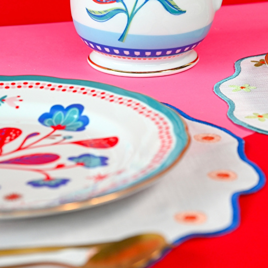 Baci Milano Mamma Mia Yaprak Desenli Yemek Tabağı 28 cm