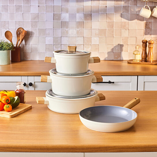 Karaca x Refika Swiss Crystal Creamy Wood 7 Parça Tencere Seti