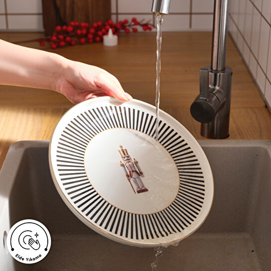 Karaca New Year Yılbaşı Nutcracker 8 Parça 2 Kişilik Yemek Takımı