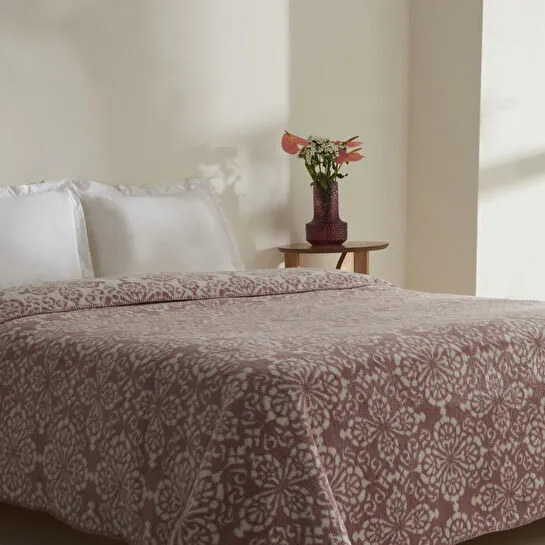 Karaca Home Elvira Tek Kişilik Akrilik Battaniye Mürdüm