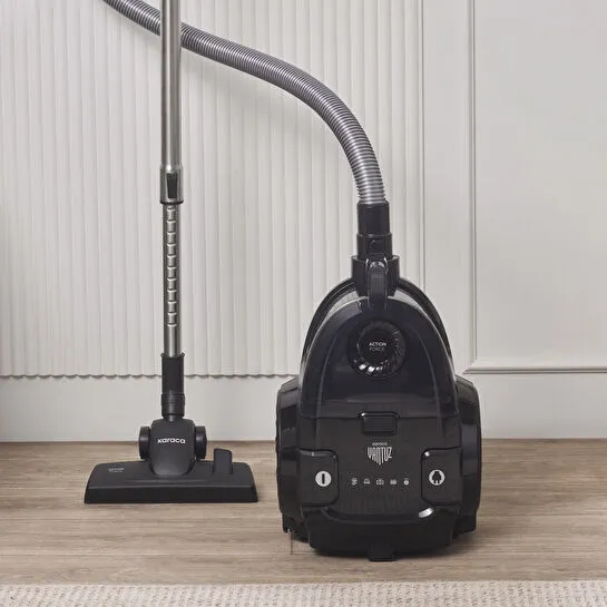 Karaca Vantuz Action Force X10 2 Lt Toz Torbasız Hazneli Elektrikli Süpürge Black 899 W