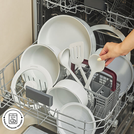 Karaca X Refika Swiss Crystal Easy Clip İndüksiyon Tabanlı 12 Parça Tencere Seti Pure White