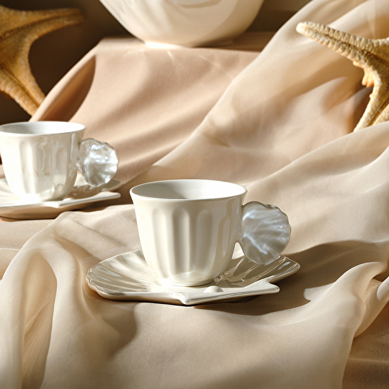 Karaca İstiridye Tabaklı Kahve Fincanı 90 ml