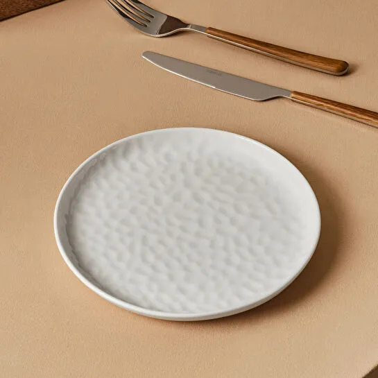 Karaca x Refika Bembeyaz Yuvarlak Tatlı Tabağı 18 cm